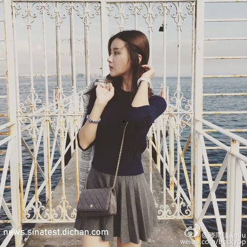 国产TS人妖网站,多元文化下的性别探索与网络社区 第3张 国产TS人妖网站,多元文化下的性别探索与网络社区 第3张